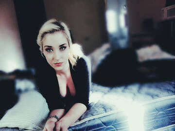 Wide-size Photo