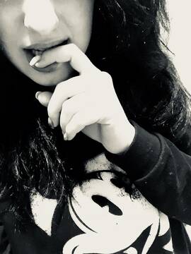 Mmm